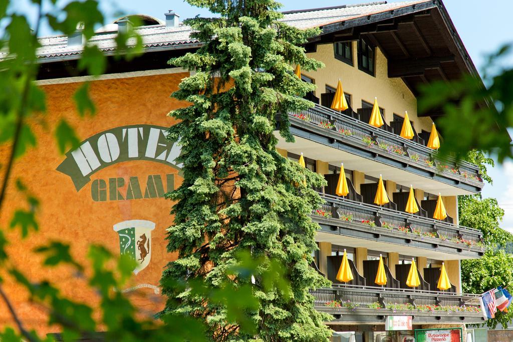 Hotel Berghof Graml Hallwang Bagian luar foto